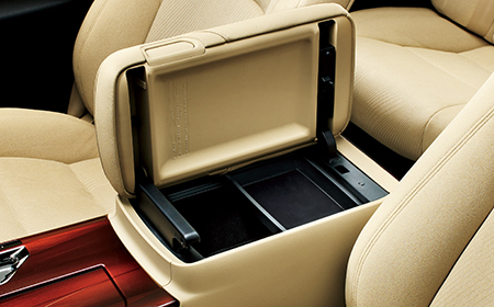 TOYOTA CROWN HYBRID