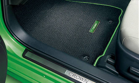 TOYOTA CROWN HYBRID
