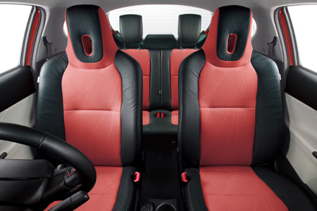 TOYOTA IQ 130G