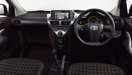 TOYOTA IQ 100X