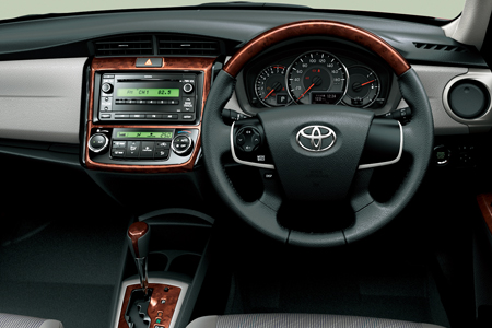 TOYOTA COROLLA AXIO