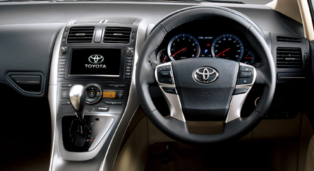 TOYOTA BLADE
