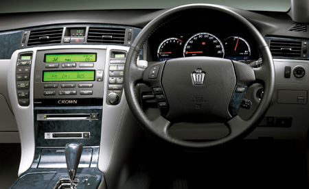 TOYOTA CROWN