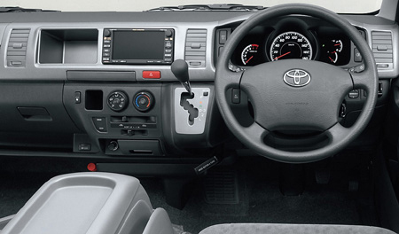TOYOTA HIACE WAGON