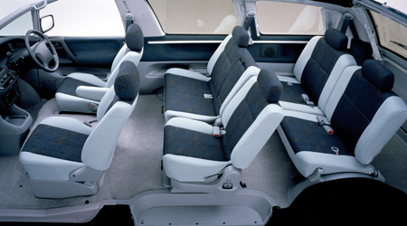 TOYOTA ESTIMA LUCIDA