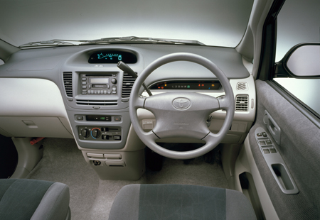TOYOTA NADIA