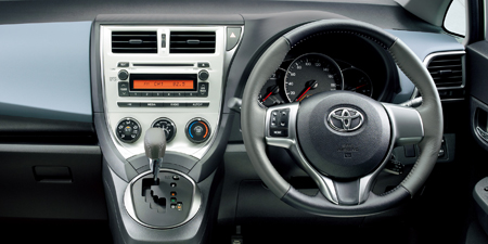 TOYOTA RACTIS
