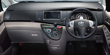 TOYOTA ISIS