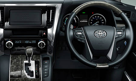 TOYOTA VELLFIRE HYBRID
