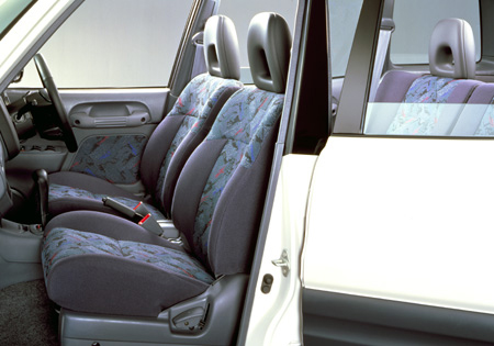TOYOTA RAV4 J