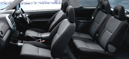 TOYOTA RAV4 J