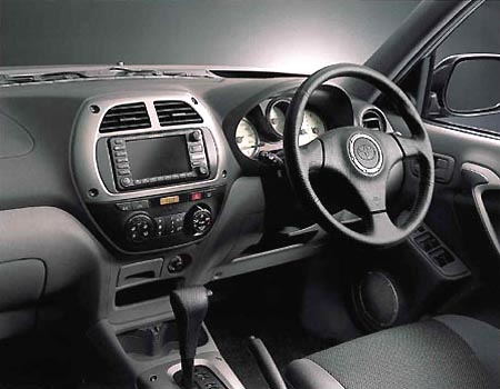 TOYOTA RAV4 J