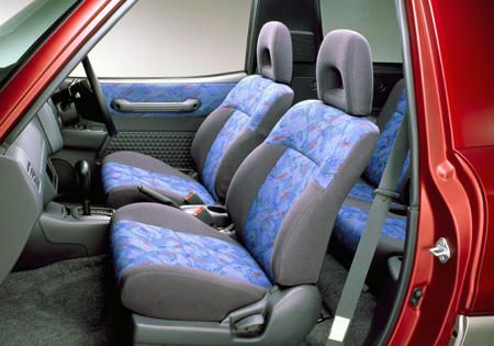 TOYOTA RAV4 L