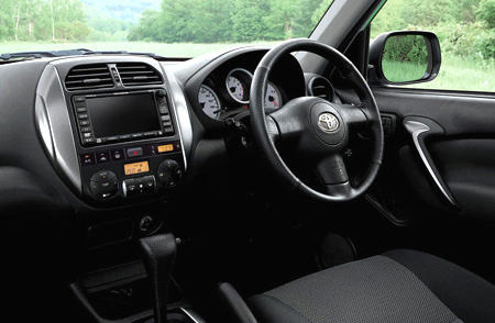 TOYOTA RAV4 L