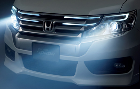 HONDA STEP WAGON SPADA