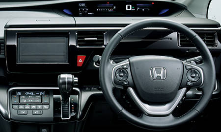 HONDA STEP WAGON SPADA