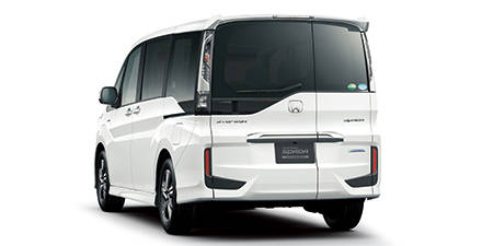 HONDA STEP WAGON SPADA