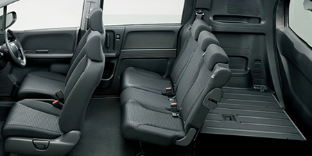 HONDA FREED SPIKE