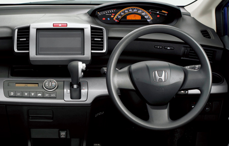 HONDA FREED
