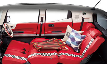 HONDA N BOX SLASH