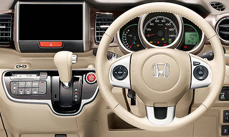 HONDA N BOX PLUS