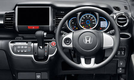 HONDA N BOX PLUS