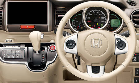 HONDA N BOX PLUS