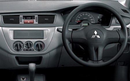 MITSUBISHI LANCER