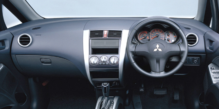 MITSUBISHI COLT PLUS