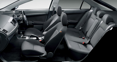 MITSUBISHI GALANT FORTIS SPORT BACK