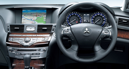 MITSUBISHI PROUDIA