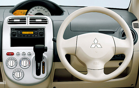 MITSUBISHI EK WAGON