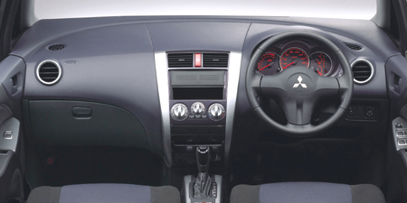 MITSUBISHI COLT
