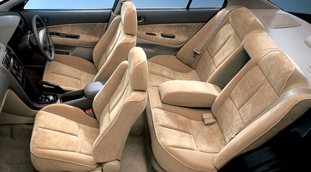 MITSUBISHI GALANT
