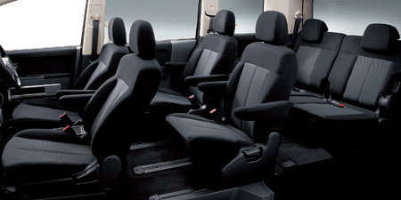 MITSUBISHI DELICA D5