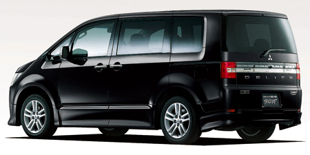 MITSUBISHI DELICA D5