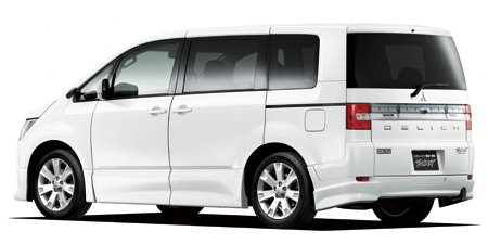 MITSUBISHI DELICA D5