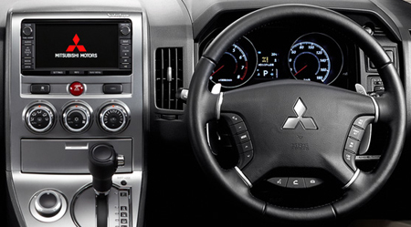 MITSUBISHI DELICA D5