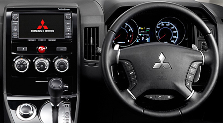 MITSUBISHI DELICA D5