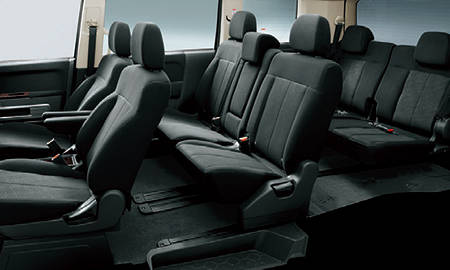 MITSUBISHI DELICA D5