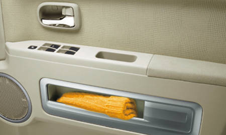 MITSUBISHI DELICA D5