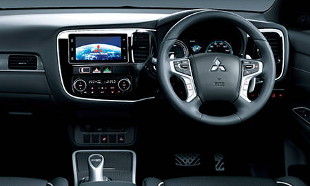 MITSUBISHI OUTLANDER PHEV