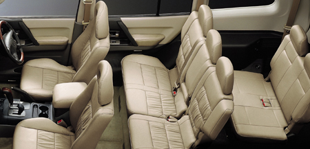 MITSUBISHI PAJERO