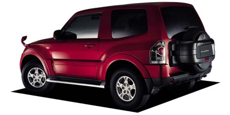 MITSUBISHI PAJERO