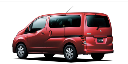 MITSUBISHI DELICA D3