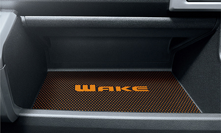 DAIHATSU WAKE