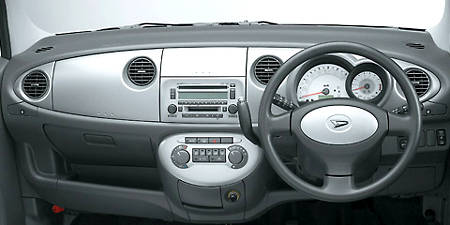 DAIHATSU MOVE LATTE