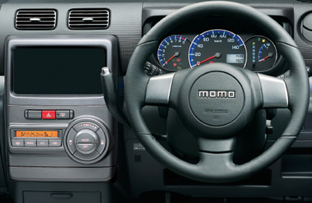 DAIHATSU MOVE CONTE