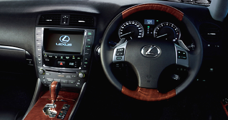 LEXUS IS