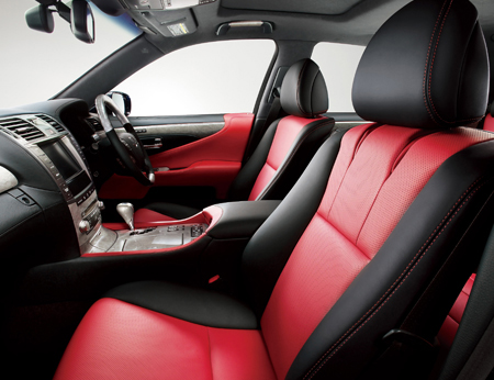 LEXUS LS